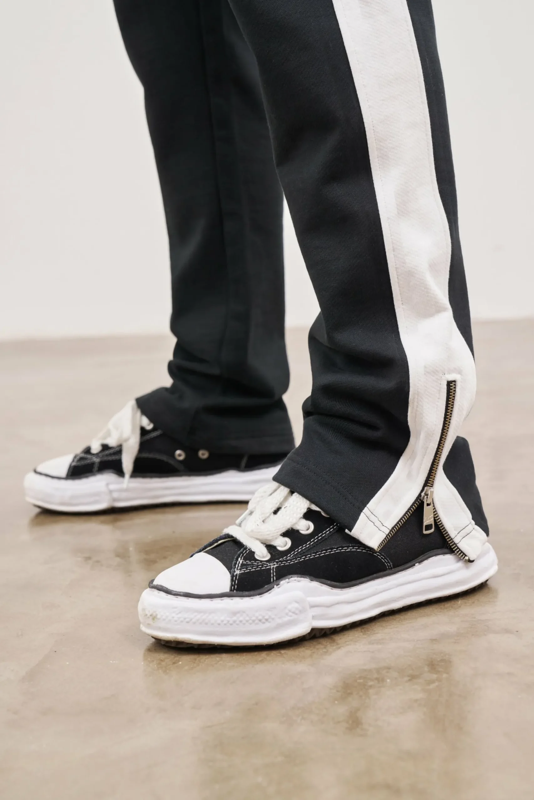 emblem_side_panel_split_h_4-1.webp The Couture Club Bottoms-Emblem Side Panel Split Hem Joggers